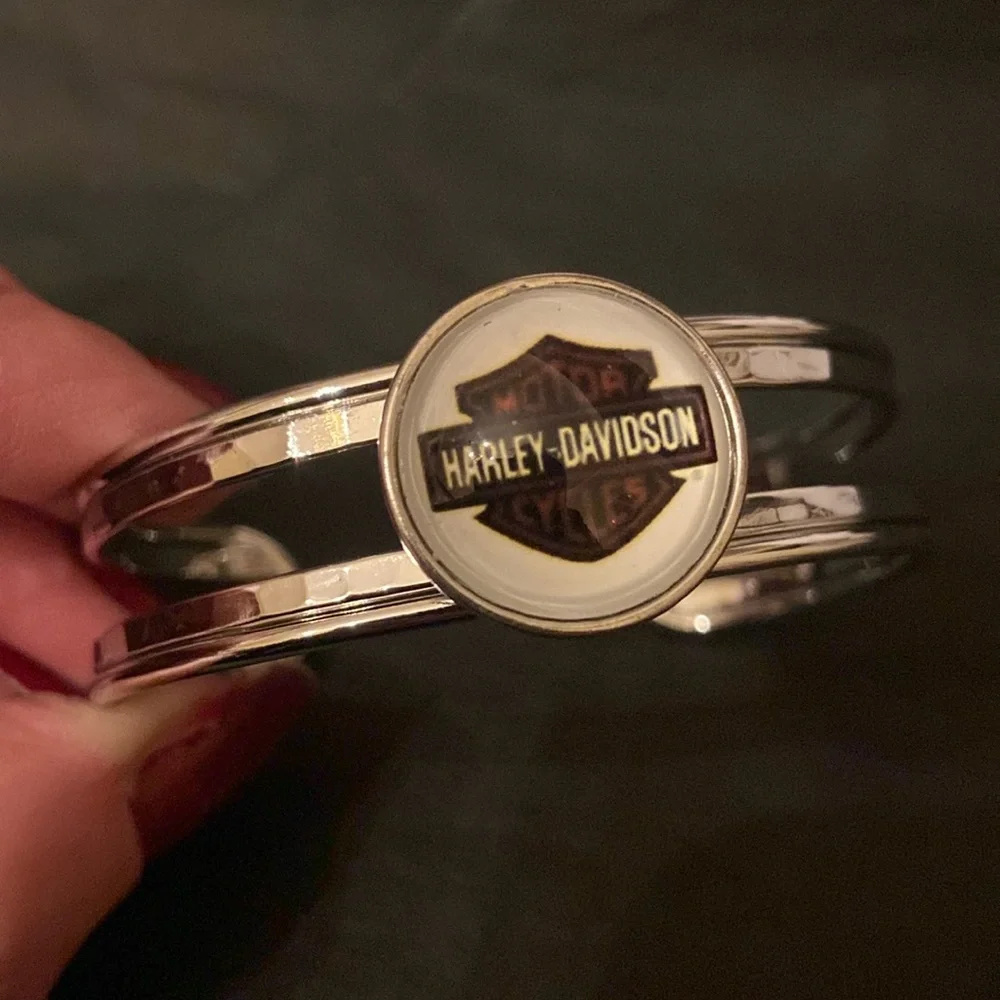 - Harley Snap Button Bracelet Cuff - Picture 2 of 6